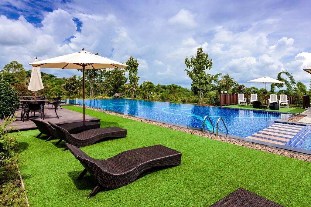 Phukumhom Khao Yai Hotel Vangkata Kültér fotó