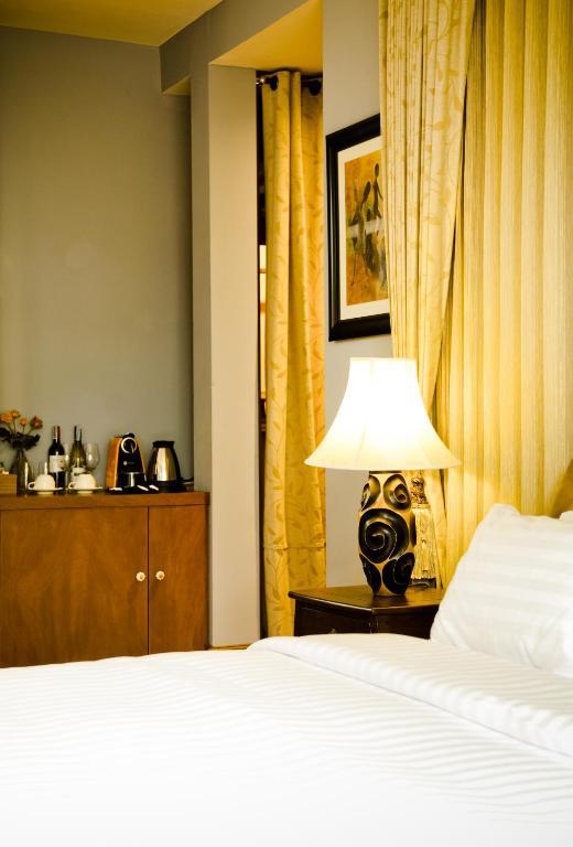 Phukumhom Khao Yai Hotel Vangkata Szoba fotó