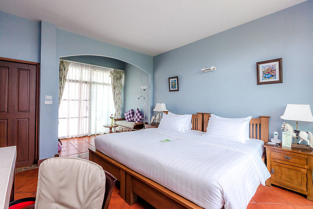 Phukumhom Khao Yai Hotel Vangkata Kültér fotó