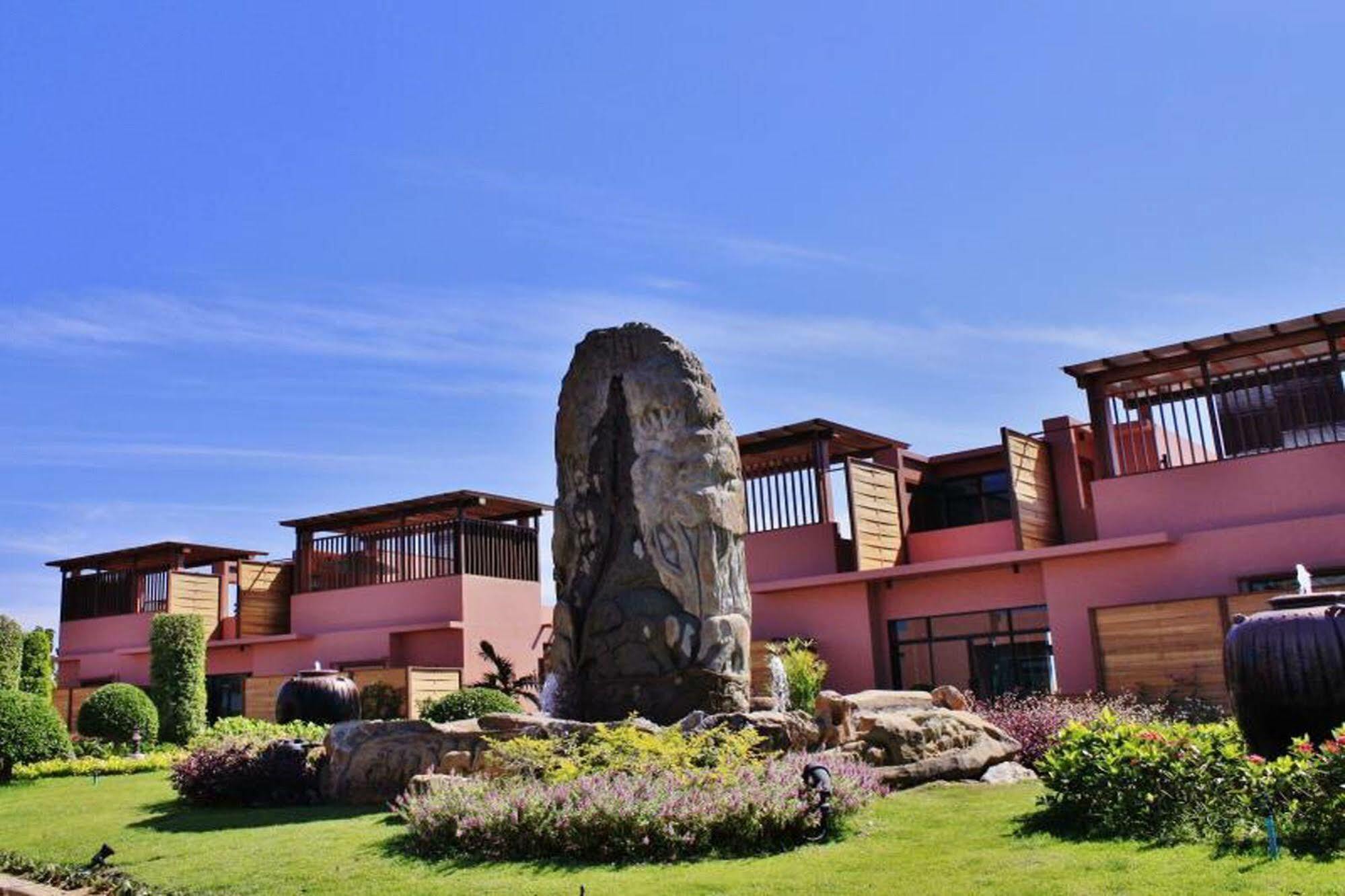 Phukumhom Khao Yai Hotel Vangkata Kültér fotó
