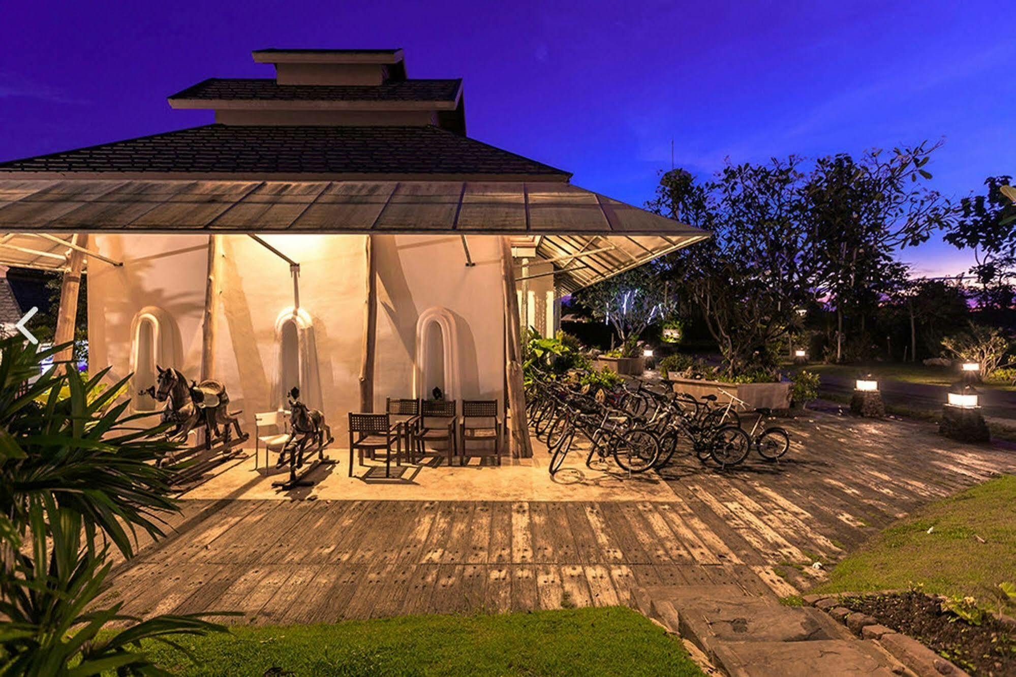 Phukumhom Khao Yai Hotel Vangkata Kültér fotó