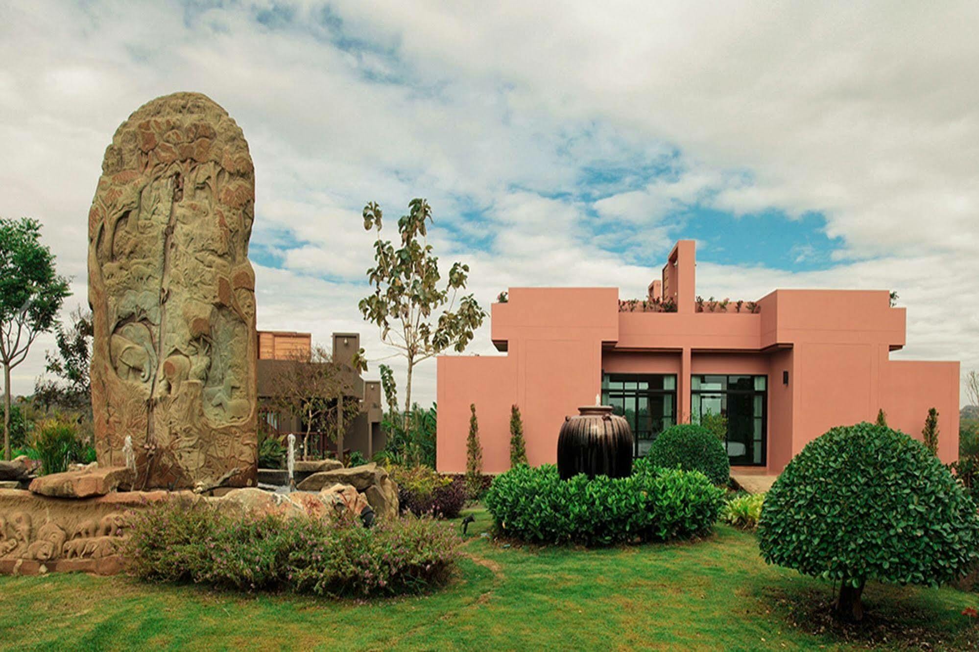 Phukumhom Khao Yai Hotel Vangkata Kültér fotó